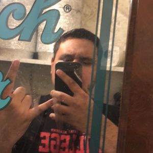 Meet your Posher, Antonio